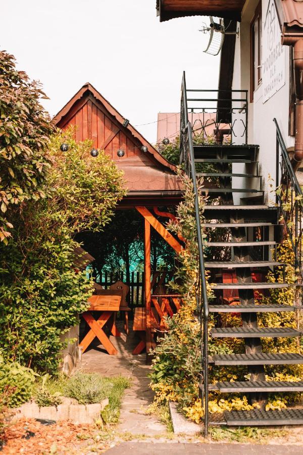 Poddasze Dla Znajomych - Apartament Z Goraca Balia Nad Jeziorem Czorsztynskim - Okolica Czorsztyn, Szczawnica, Velo Czorsztyn, Kroscienko, Zakopane, Gorce, Pieniny, Tatry Kluszkowce Eksteriør bilde